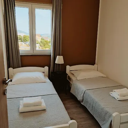 Luka Apartament Grebaštica