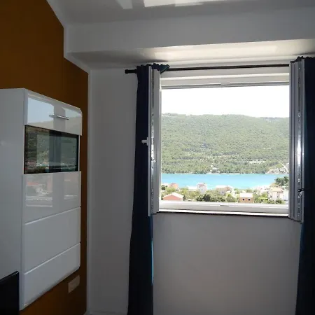 Apartment Luka