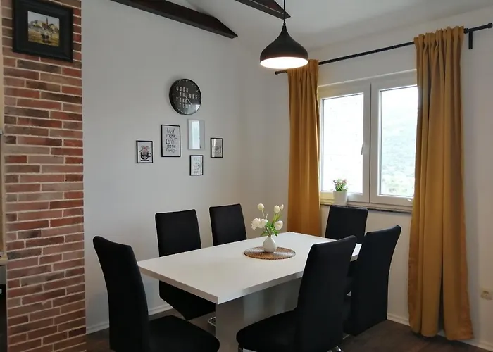 Daire Luka Grebaštica